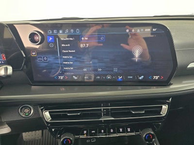 2026 Chevrolet Traverse AWD LT