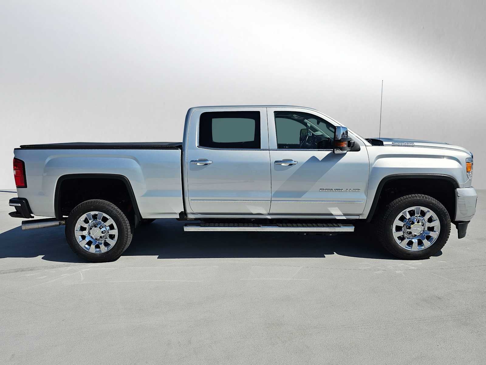 2017 GMC Sierra 2500HD Denali