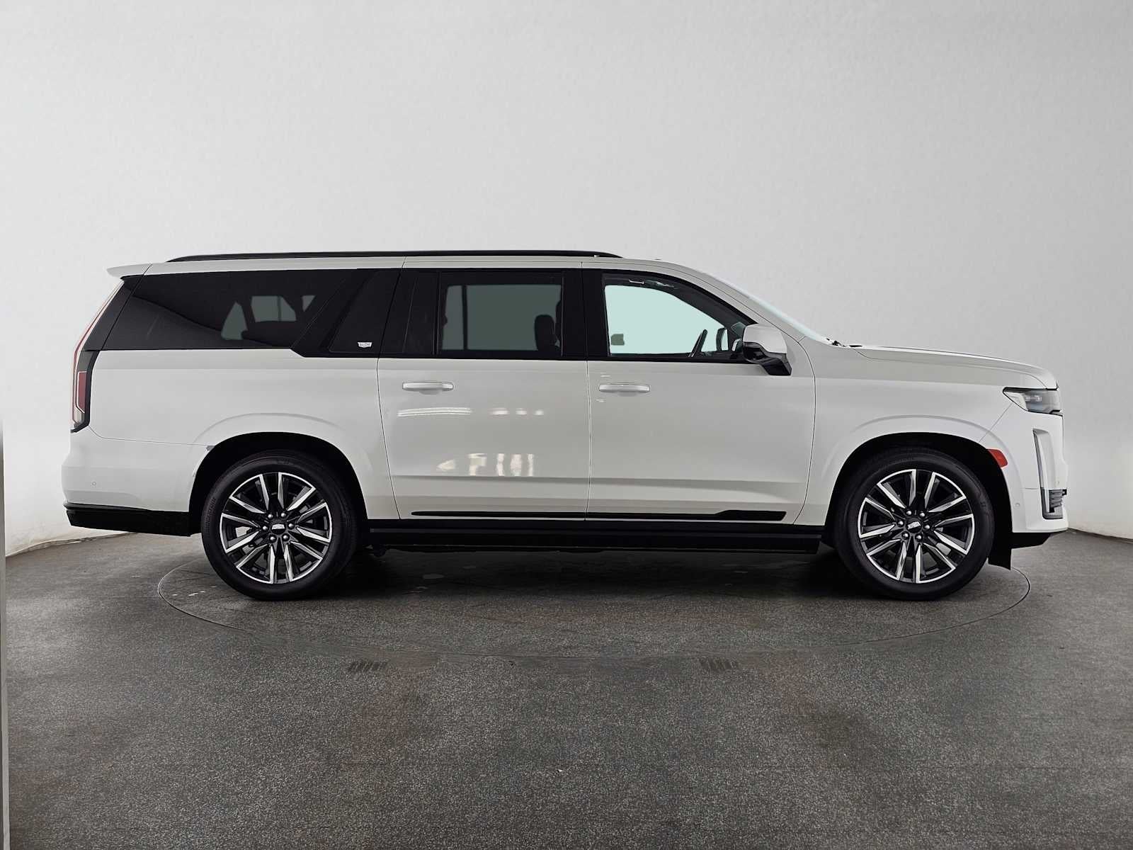 2021 Cadillac Escalade ESV Sport