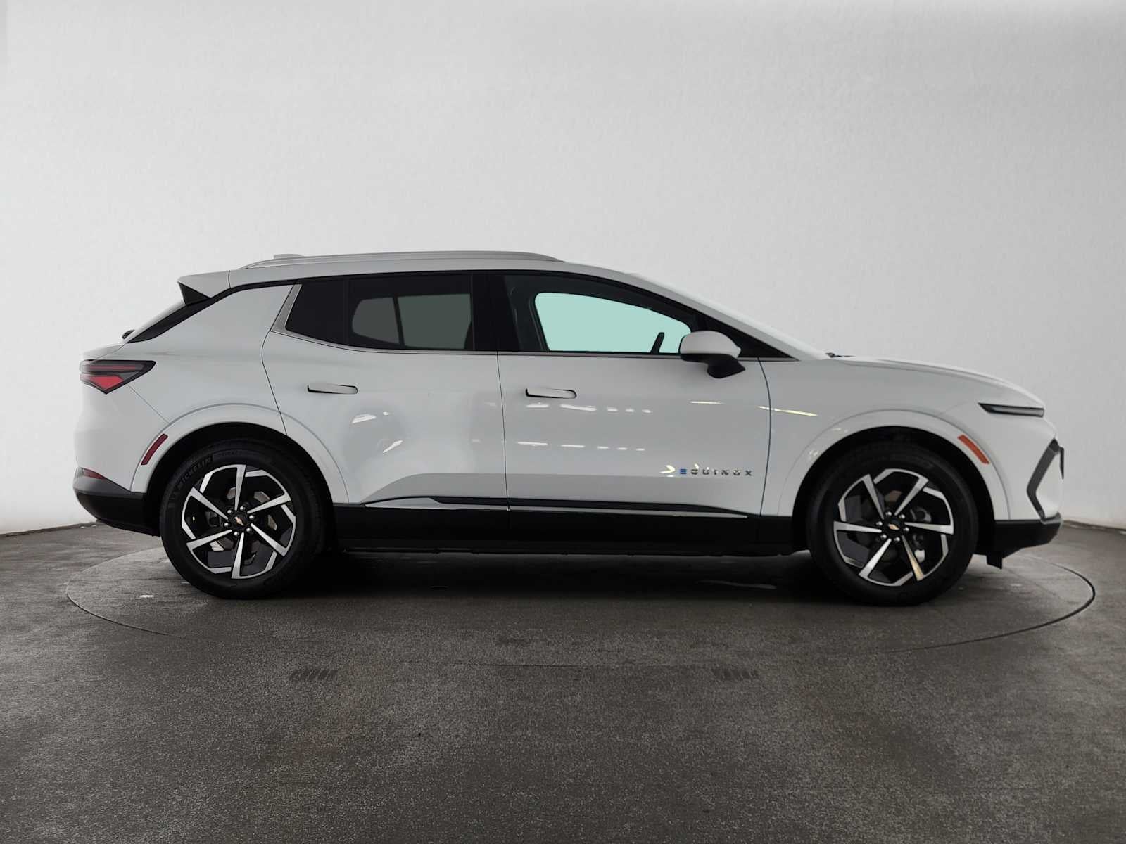 2024 Chevrolet Equinox EV LT