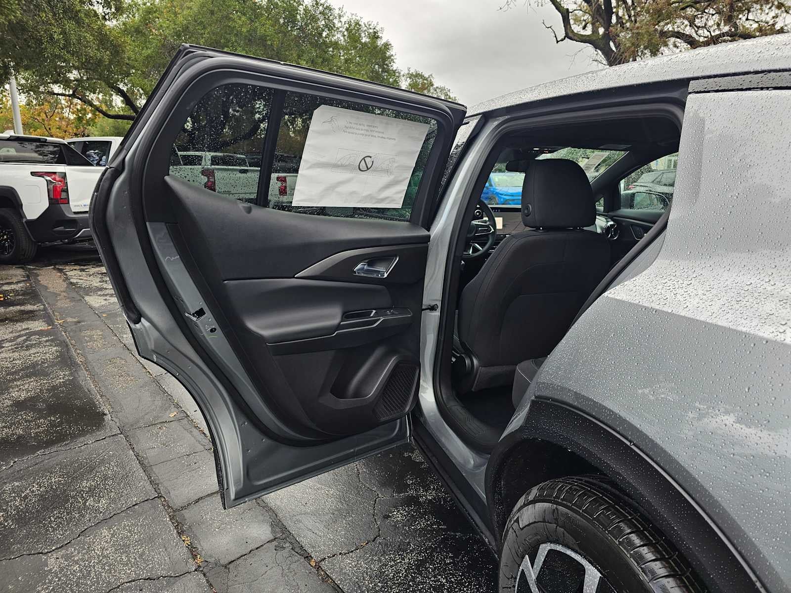 2026 Chevrolet Equinox EV LT1 w/PCY