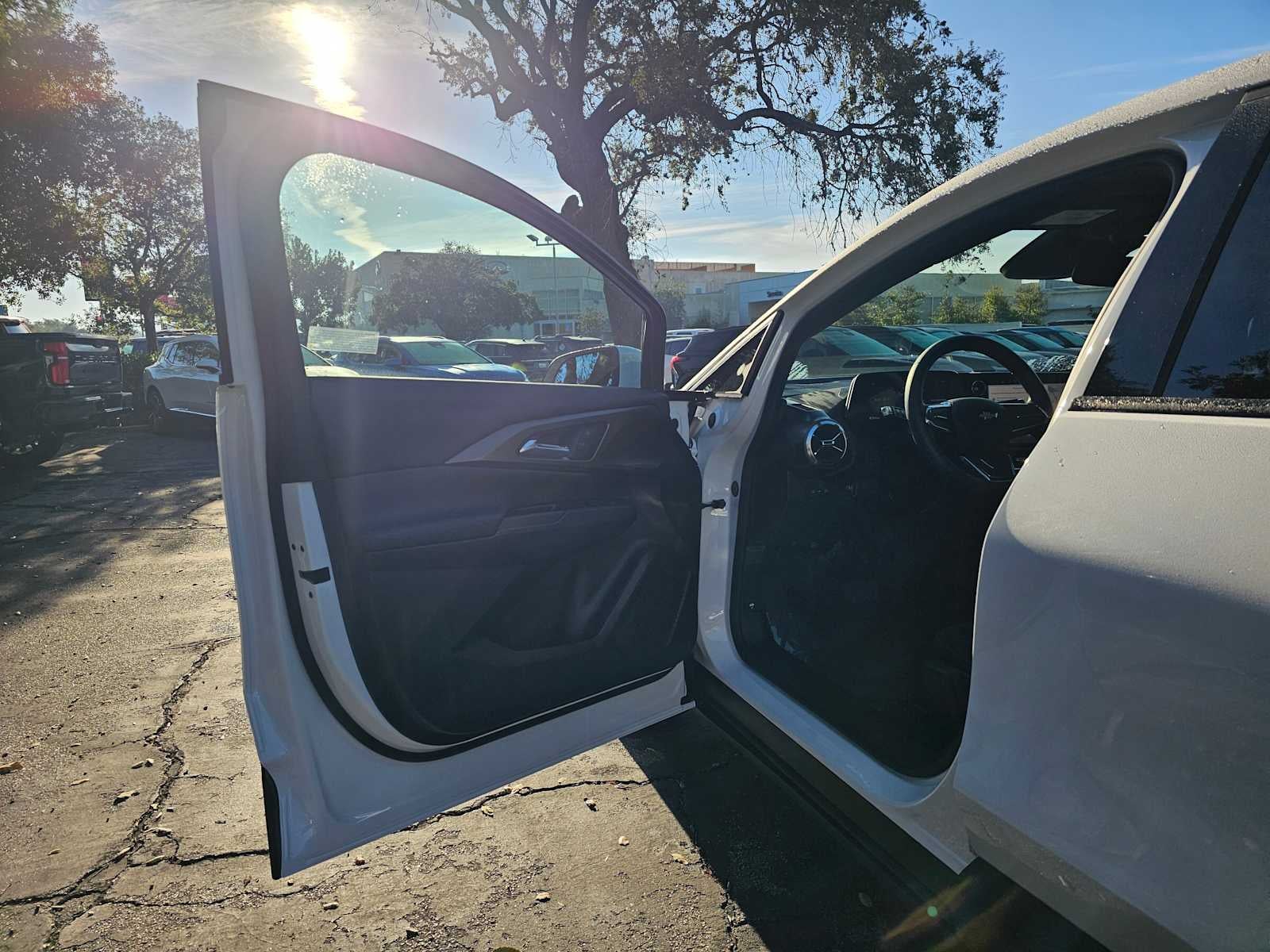 2026 Chevrolet Equinox EV LT1 w/PCY