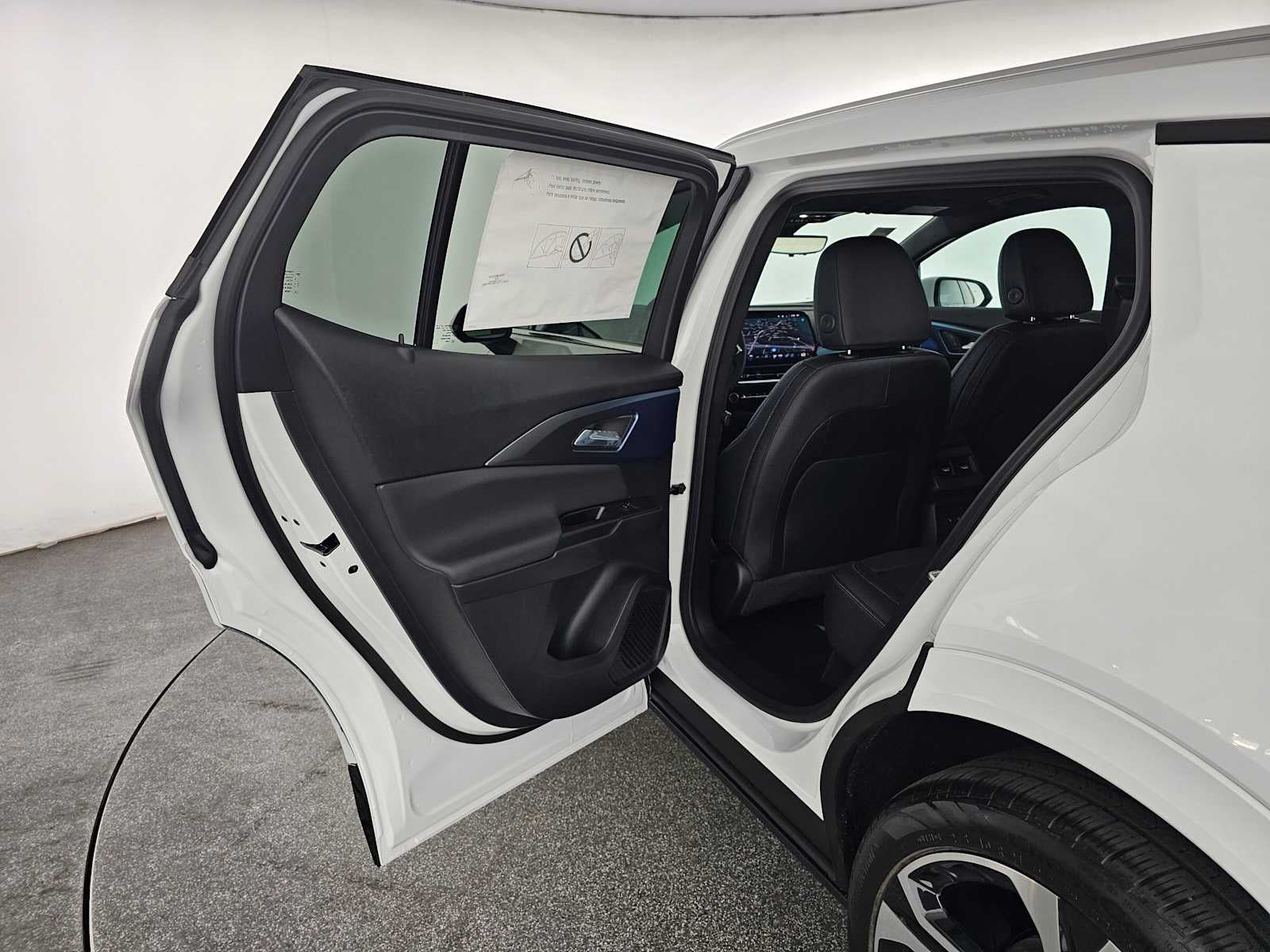 2026 Chevrolet Equinox EV LT2 w/PDE