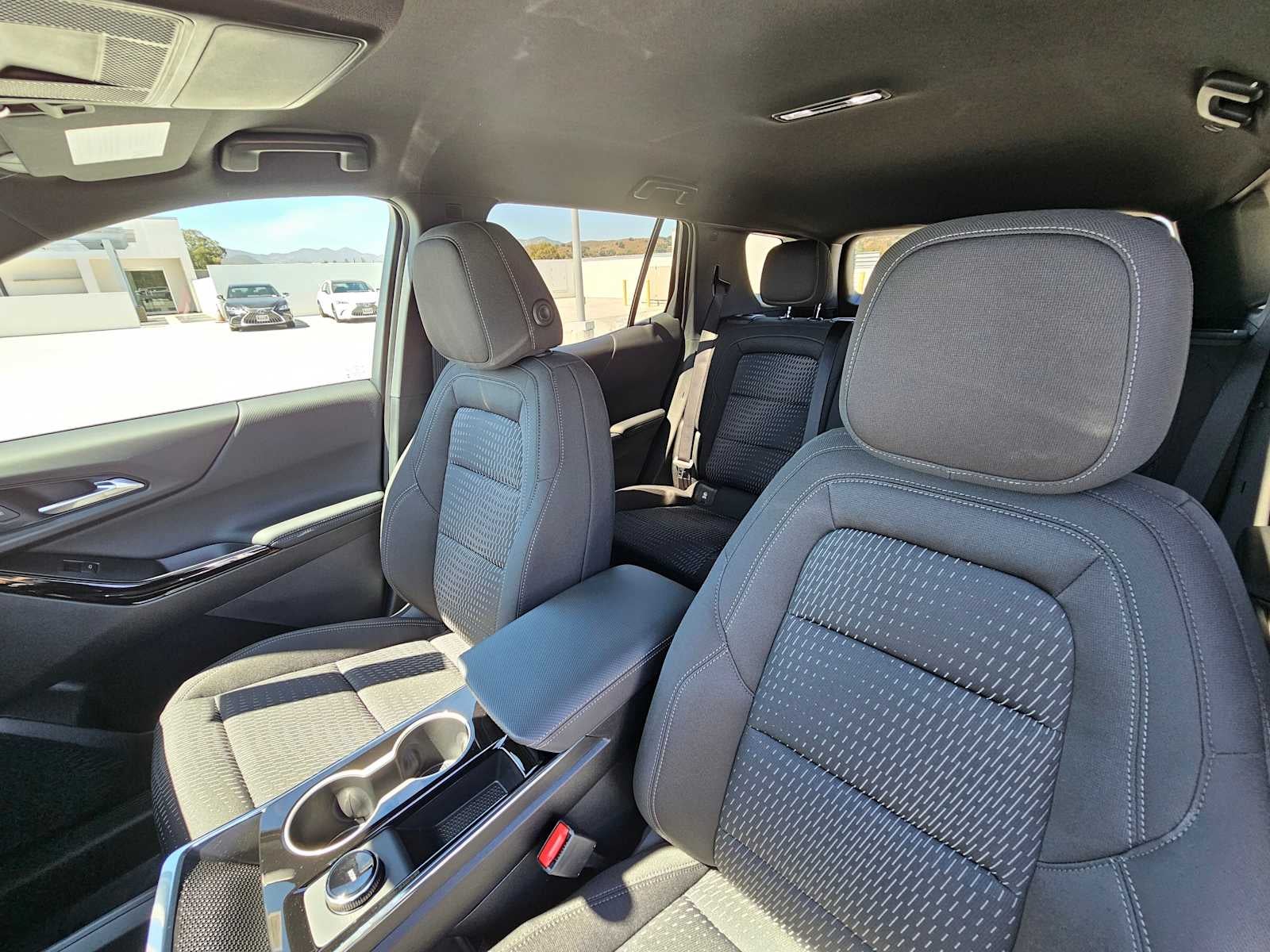 2026 Chevrolet Equinox FWD LT