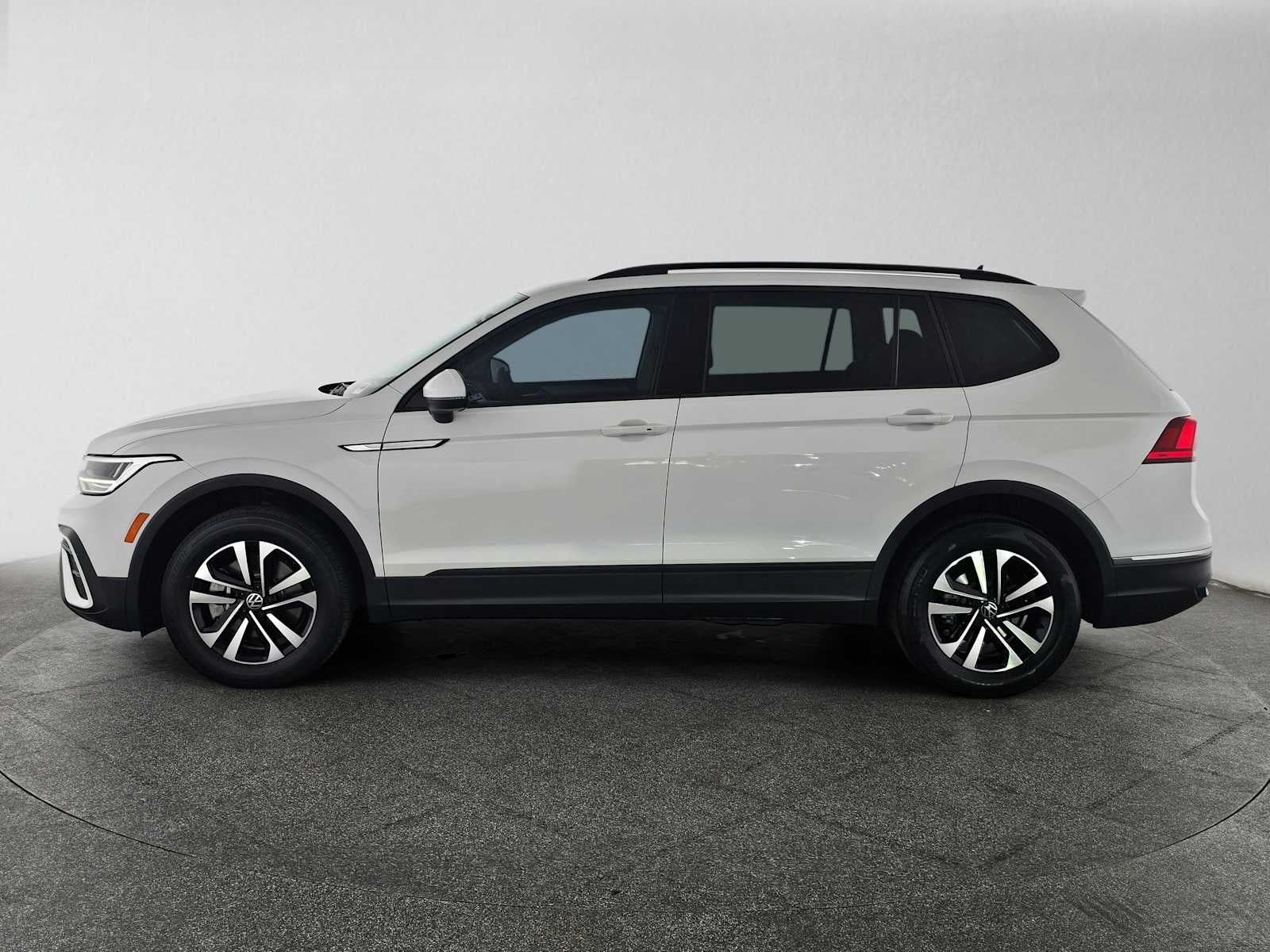 2022 Volkswagen Tiguan S