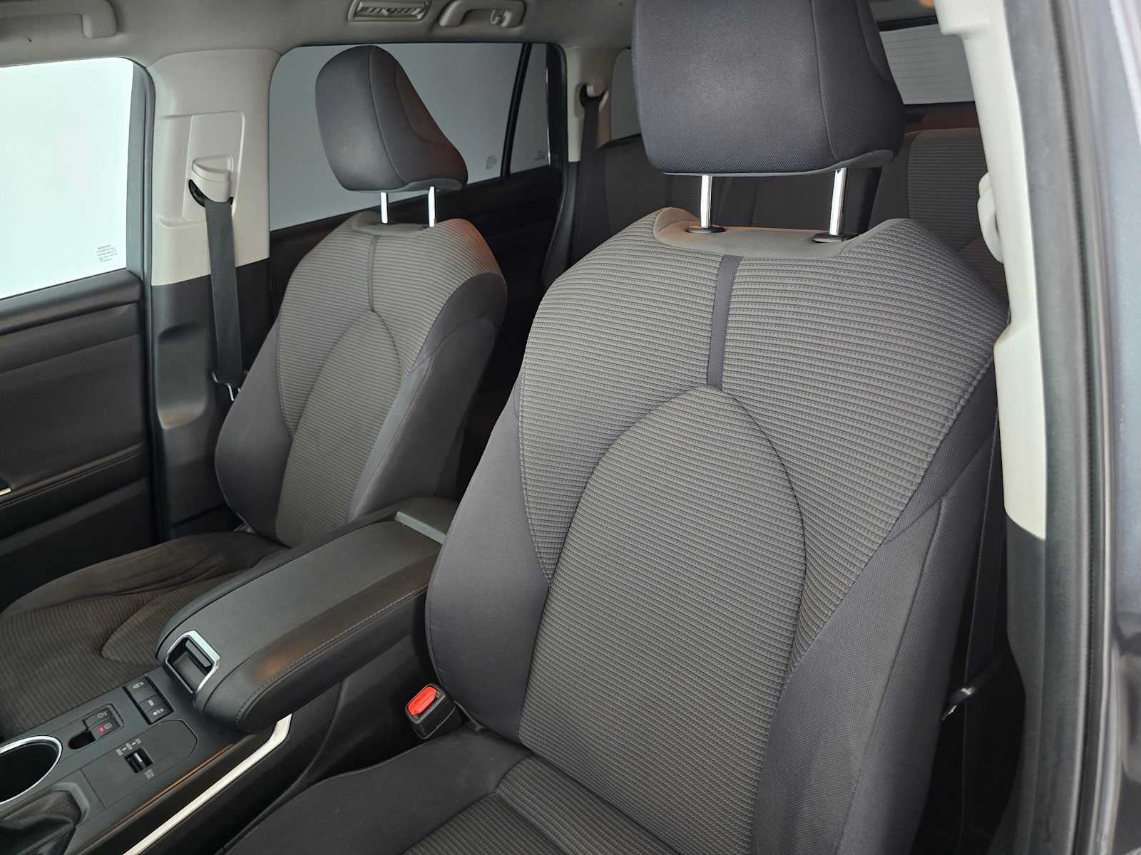 2020 Toyota Highlander L