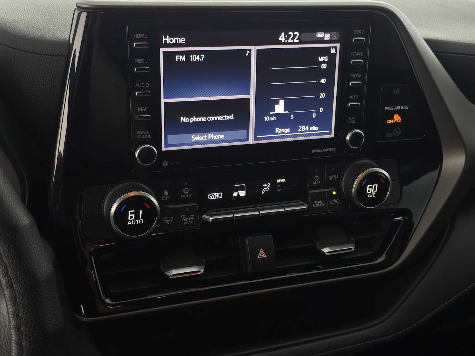 2020 Toyota Highlander L
