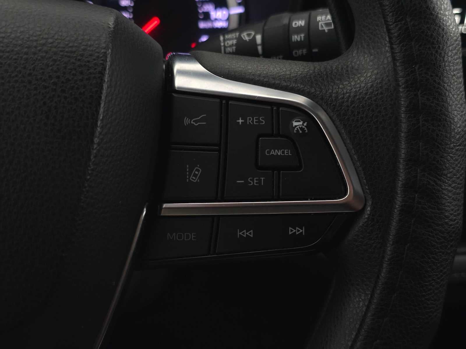 2020 Toyota Highlander L