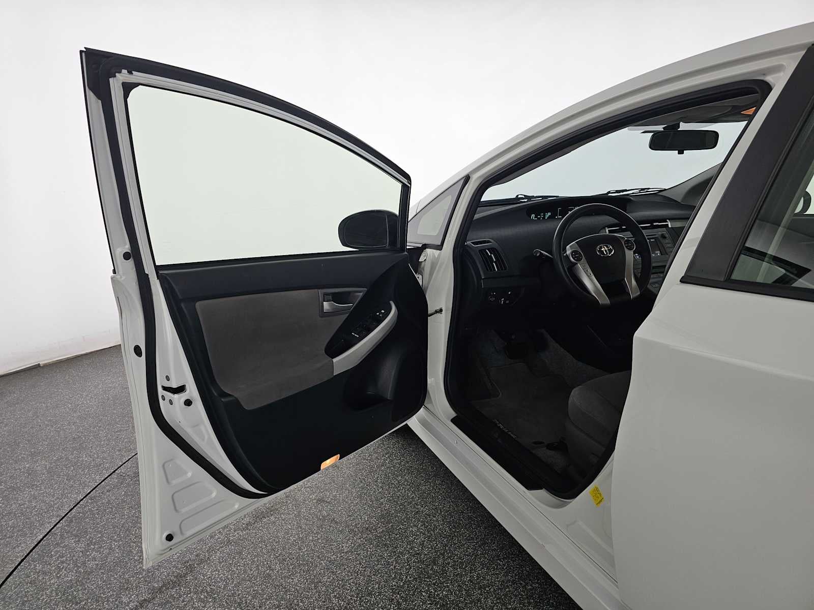 2012 Toyota Prius Plug-In Base