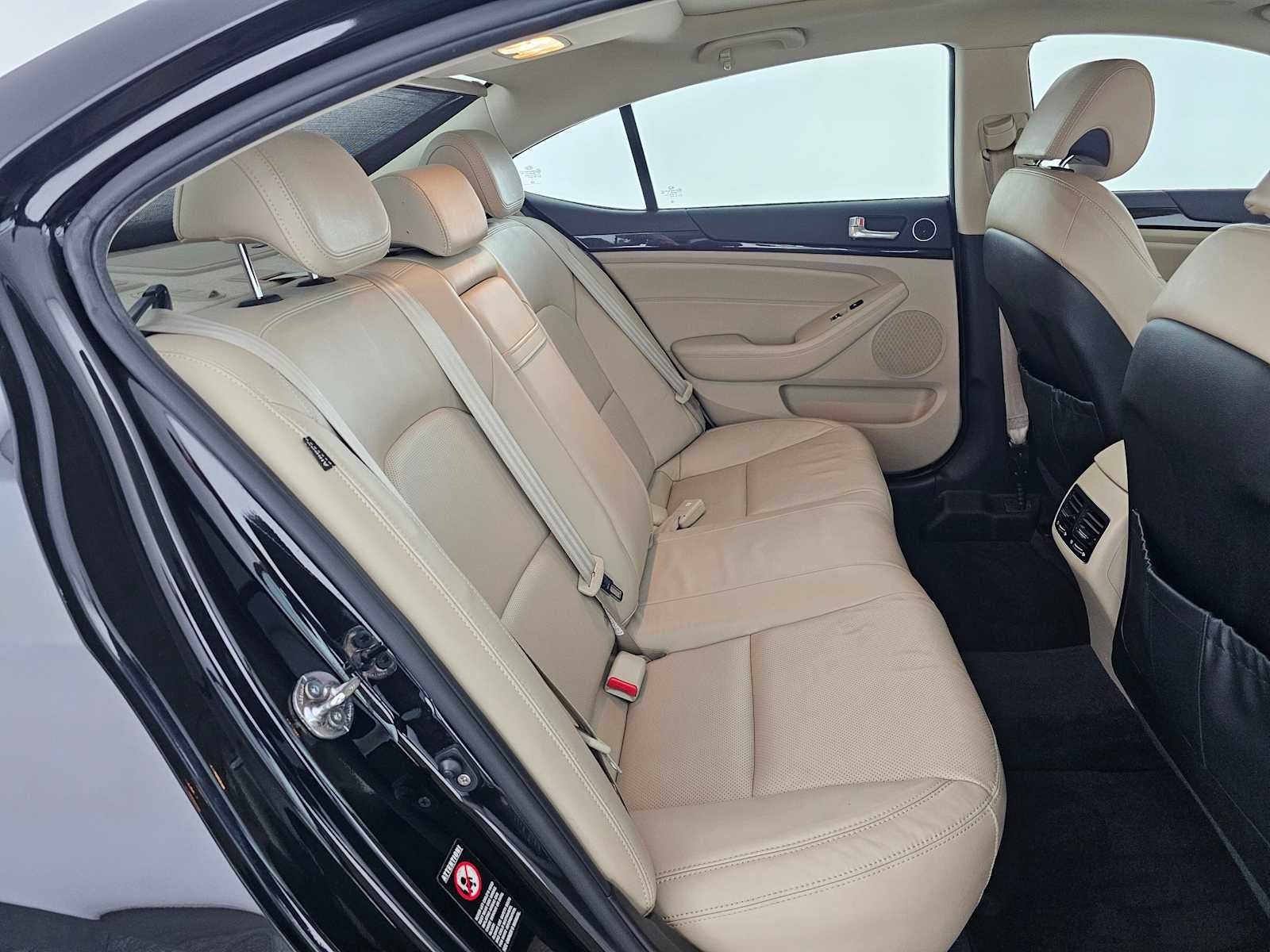 2014 Kia Cadenza Premium