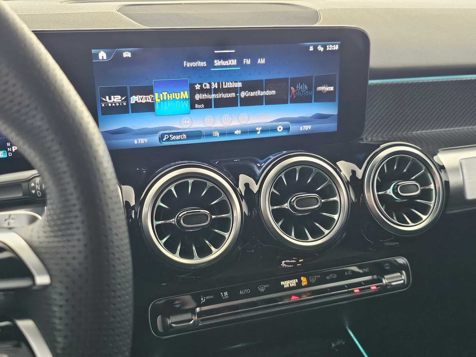 2024 Mercedes-Benz GLB 250 GLB 250