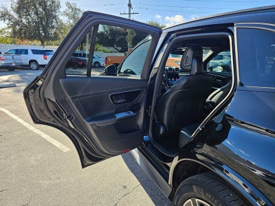 2025 Mercedes-Benz GLC 300 GLC 300