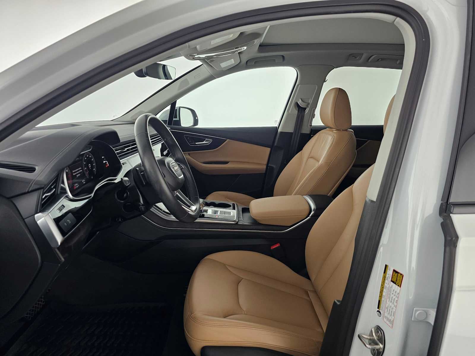 2023 Audi Q7 Premium Plus