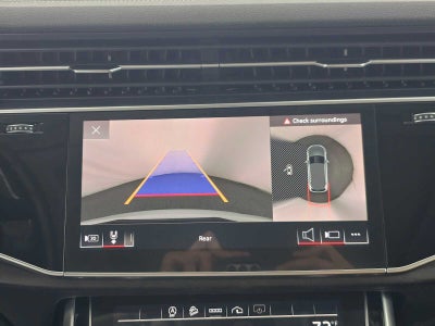 2023 Audi Q7 Premium Plus