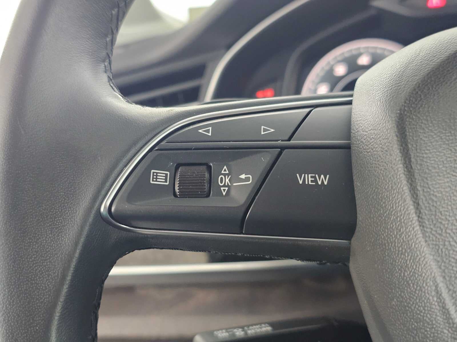 2023 Audi Q7 Premium Plus