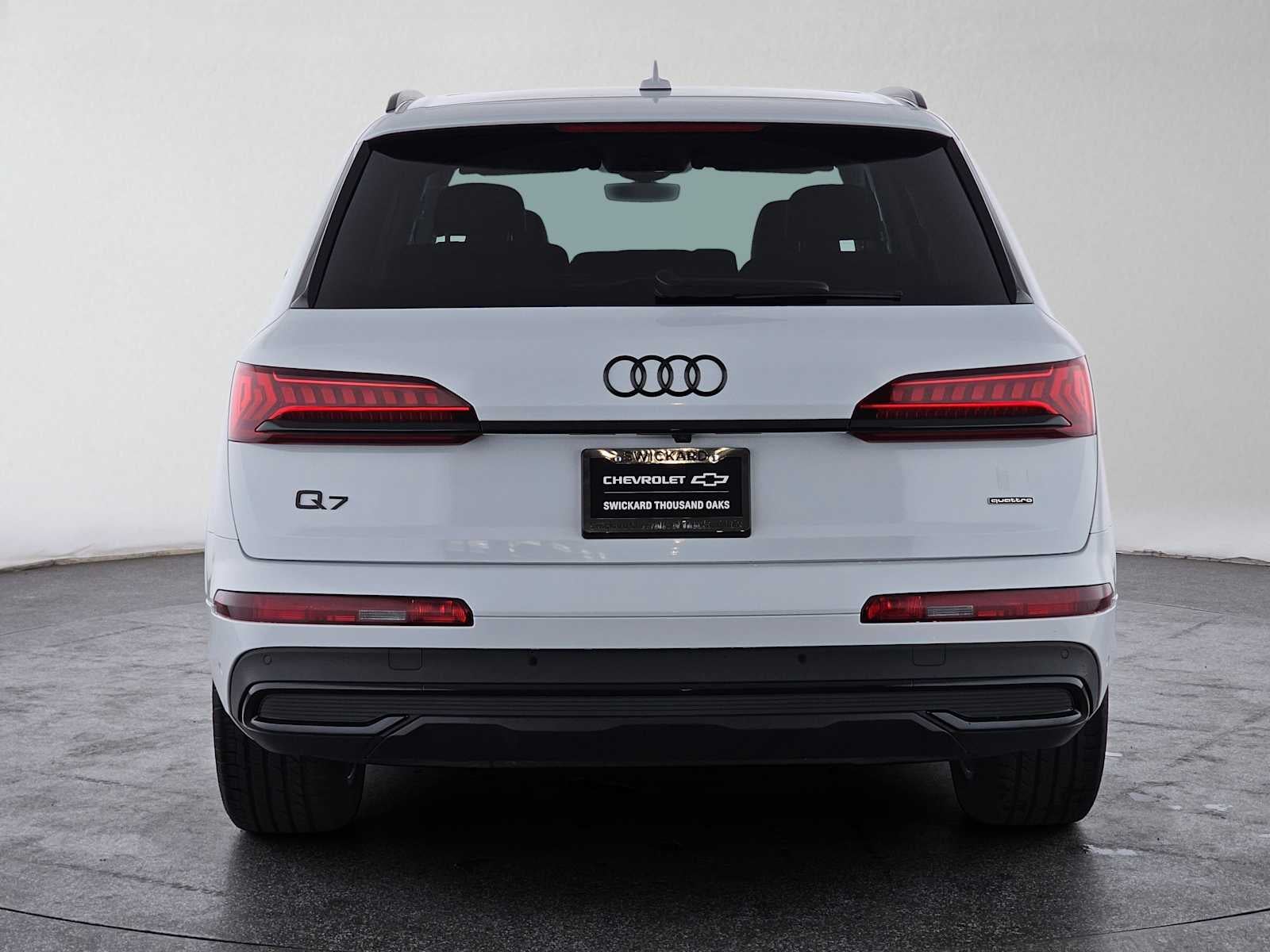 2023 Audi Q7 Premium Plus