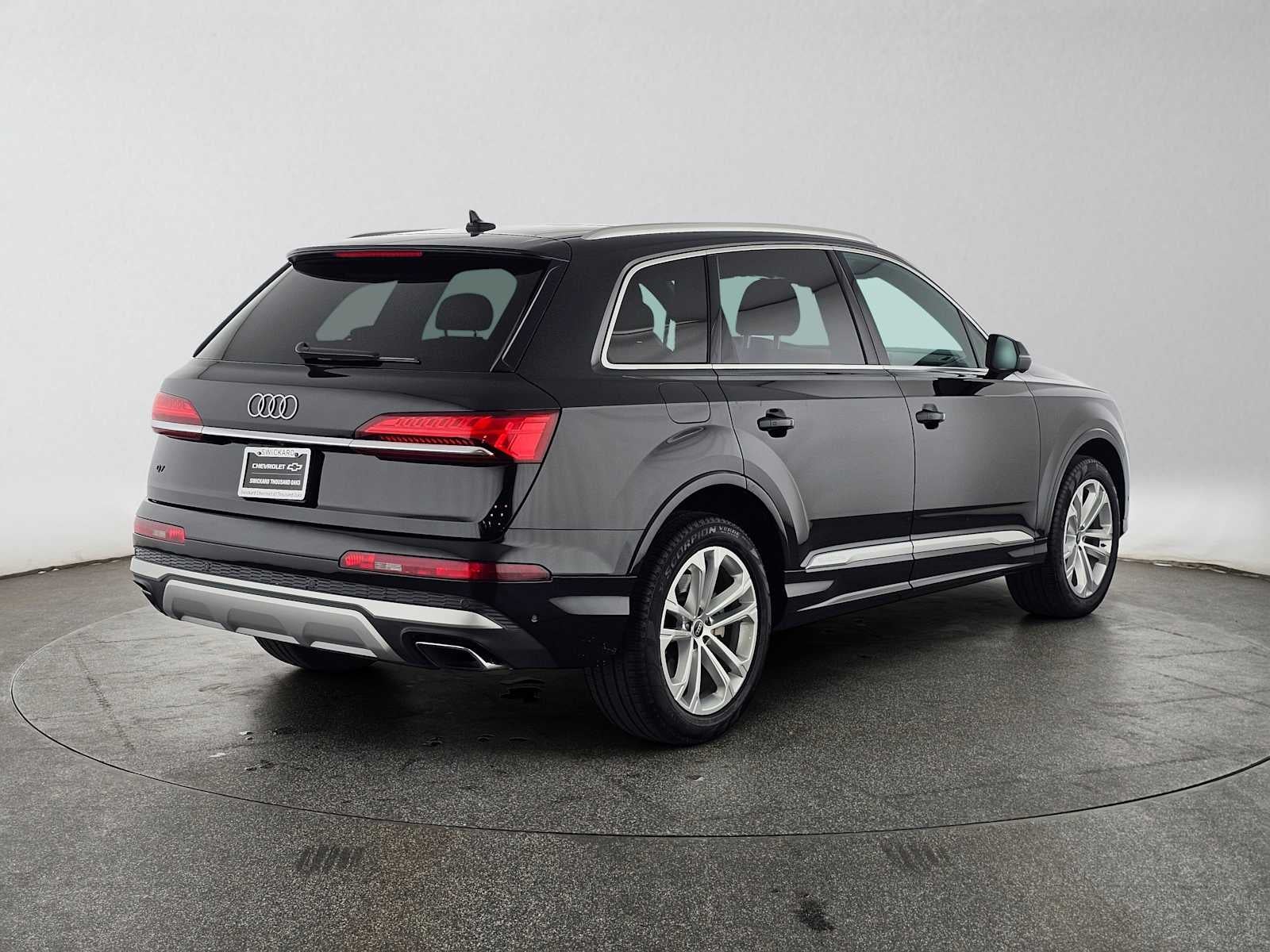 2025 Audi Q7 Premium Plus