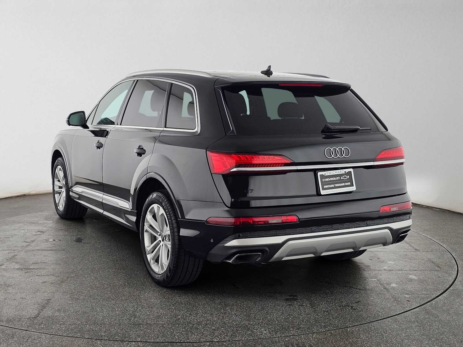 2025 Audi Q7 Premium Plus