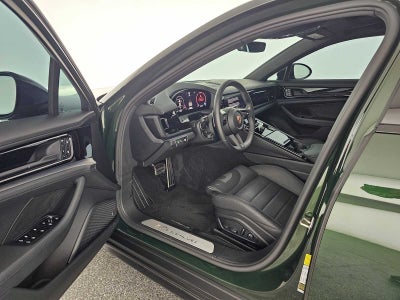 2026 Porsche Panamera Base