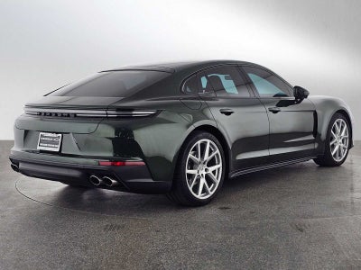 2026 Porsche Panamera Base
