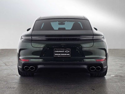2026 Porsche Panamera Base