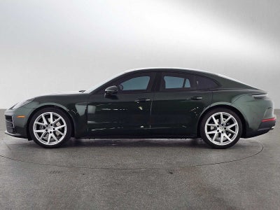 2026 Porsche Panamera Base
