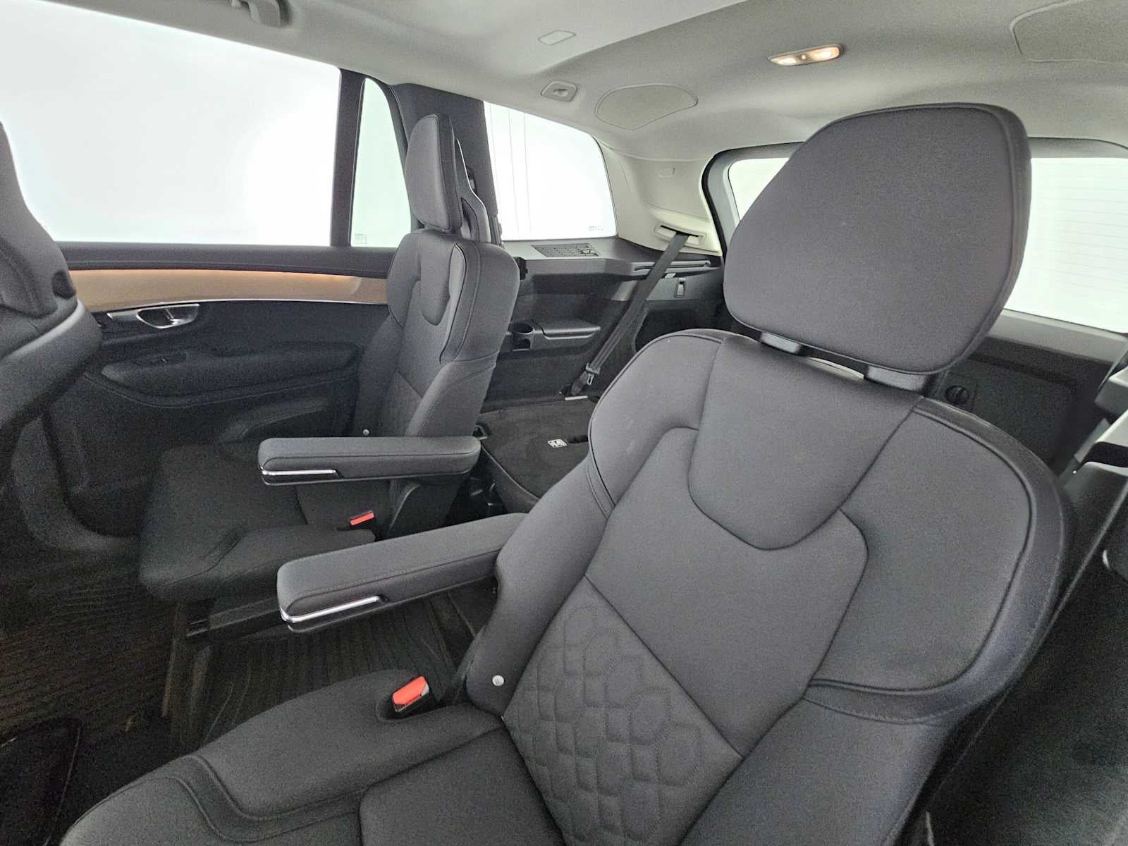 2025 Volvo XC90 Plus