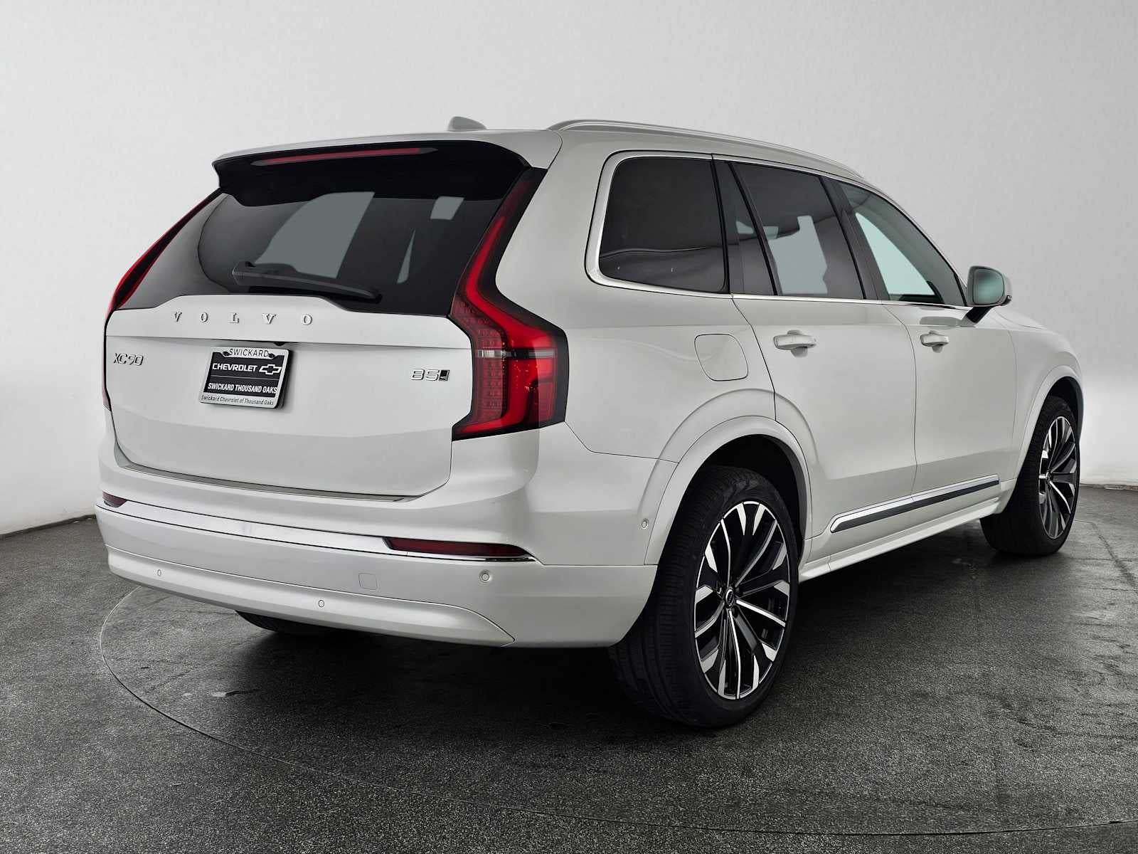 2025 Volvo XC90 Plus