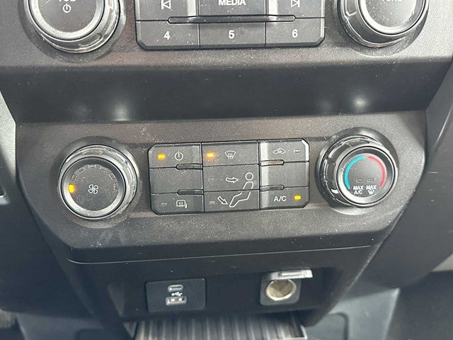 2022 Ford Super Duty F-250 SRW XLT