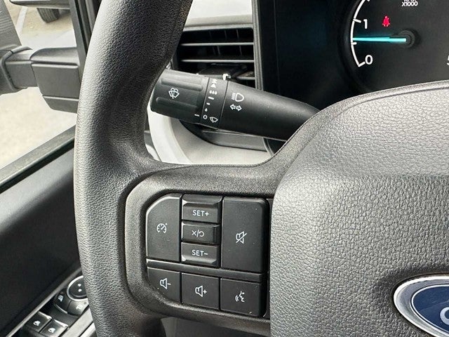 2023 Ford Super Duty F-350 SRW XLT