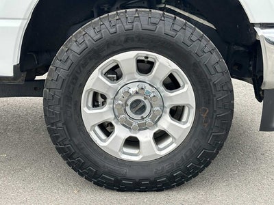 2023 Ford Super Duty F-350 SRW XLT