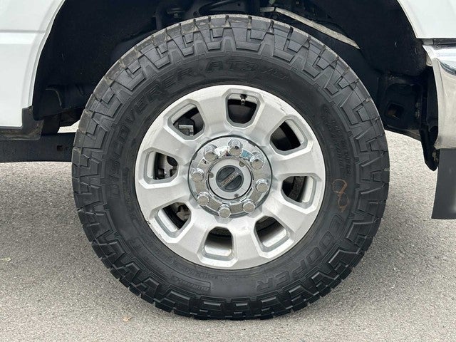 2023 Ford Super Duty F-350 SRW XLT