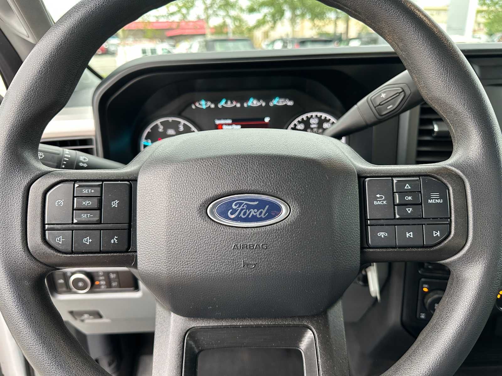 2023 Ford Super Duty F-350 SRW XLT