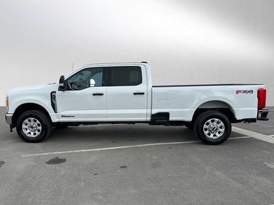 2023 Ford Super Duty F-350 SRW XLT