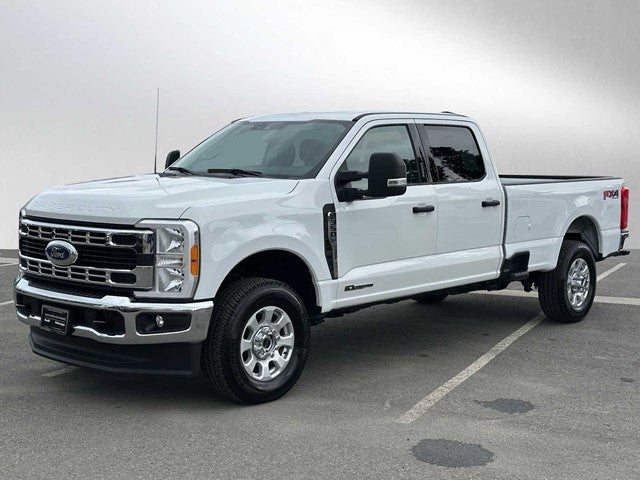 2023 Ford Super Duty F-350 SRW XLT