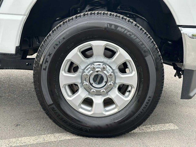 2023 Ford Super Duty F-350 SRW XLT