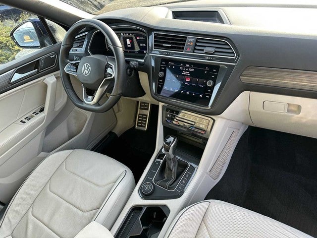 2022 Volkswagen Tiguan SEL R-Line