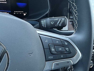 2024 Volkswagen Taos SE