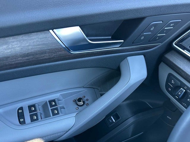 2025 Audi Q5 Sportback S line Prestige