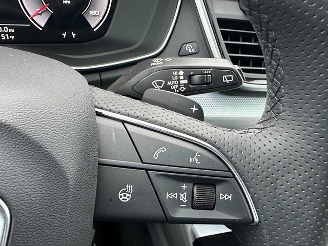 2024 Audi Q5 S line Premium Plus