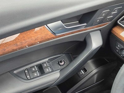 2023 Audi Q5 S line Prestige