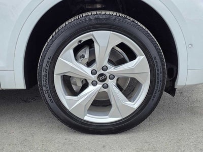 2023 Audi Q5 S line Prestige