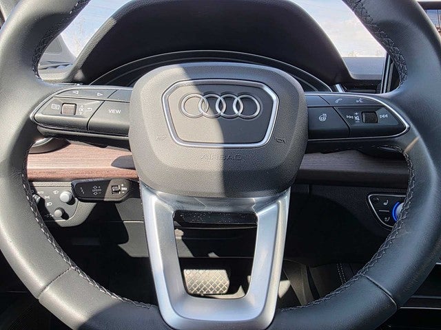 2025 Audi Q5 S line Prestige
