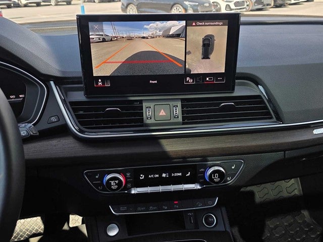 2025 Audi Q5 S line Prestige