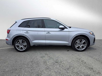 2025 Audi Q5 S line Premium