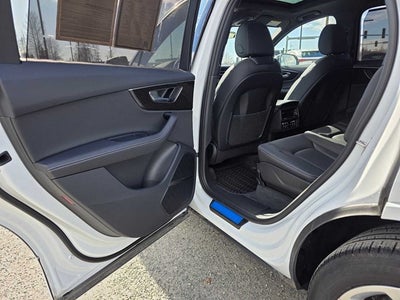 2025 Audi Q7 Premium Plus