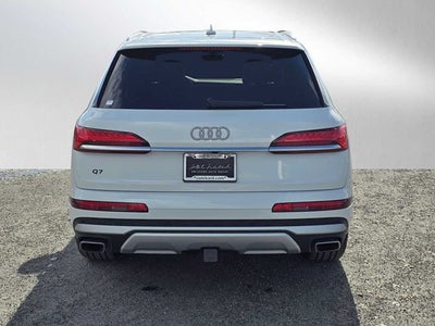 2025 Audi Q7 Premium Plus