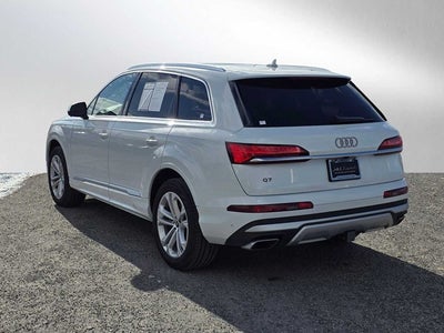 2025 Audi Q7 Premium Plus