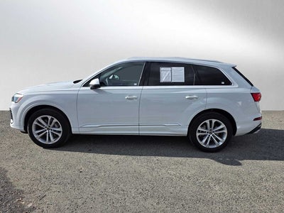 2025 Audi Q7 Premium Plus