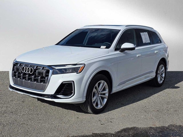 2025 Audi Q7 Premium Plus